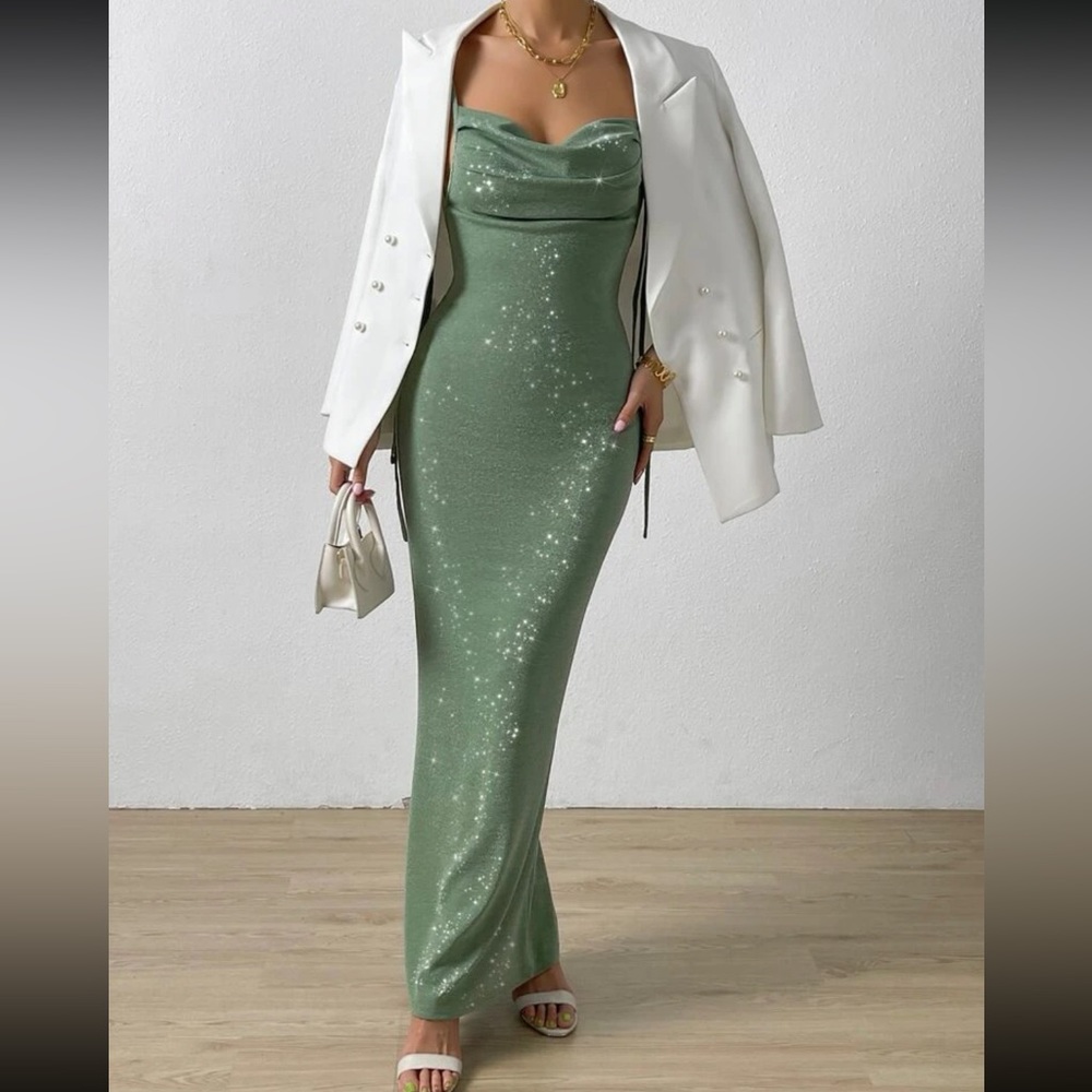 Luxe knot shoulder open back mermaid hem maxi dress - Picture 6 of 8